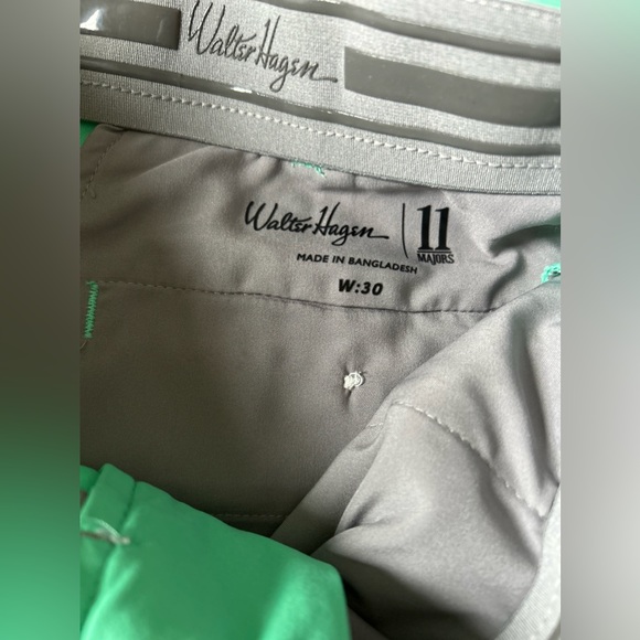 Walter Hagen men’s shorts
Size:30
Like new condition - Picture 4 of 5